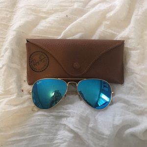 Size Large Aviator Ray Bans